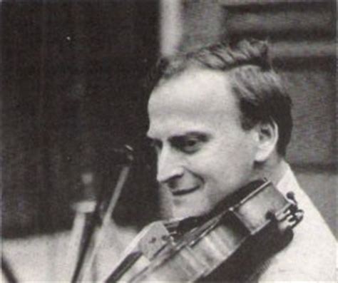 Yehudi Menuhin (Conductor, Violin) - Short Biography [More Pictures]