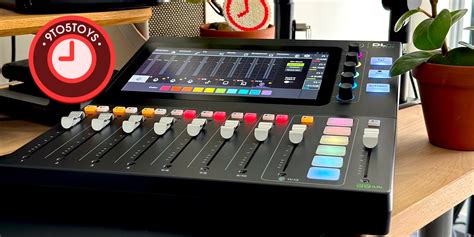 Hands-on with the new Mackie DLZ Creator Adaptive Digital Mixer