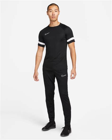 Nike Academy 23 Knit Heren Track Pant DR1666 010 Zwart EKINSPORT