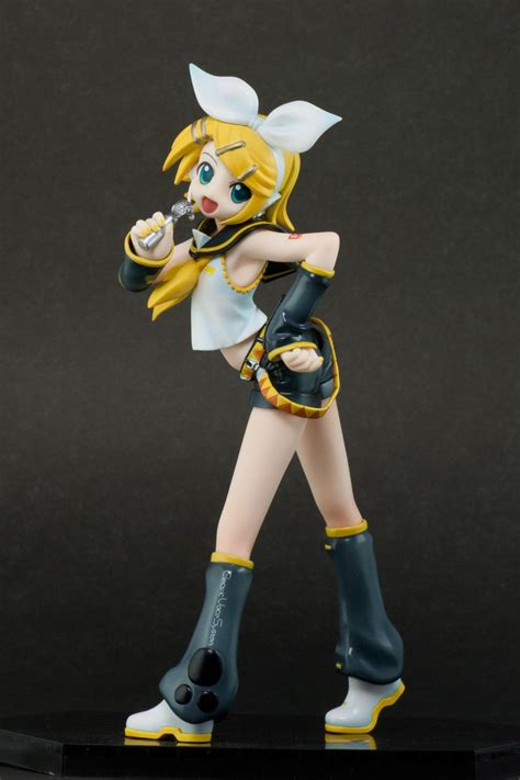 Review 18 Kagamine Rin Hobby Hovel