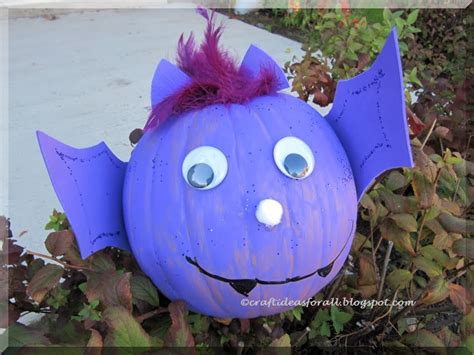 Craft Ideas for all: Pumpkin bat craft