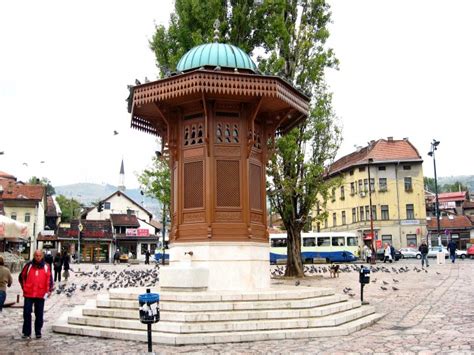 Sebilj | Old Ottoman drinking fountain - Sarajevo Minecraft Project