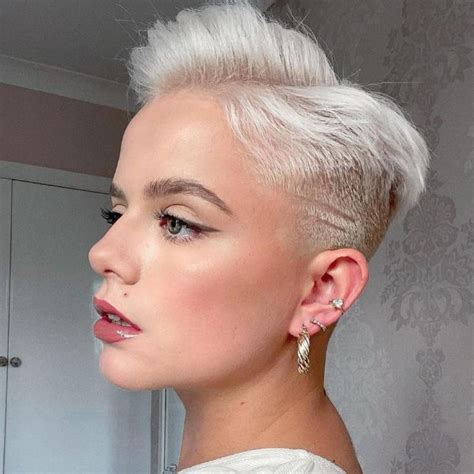 50 Feminine Undercut Pixie For Women In 2022 With Images