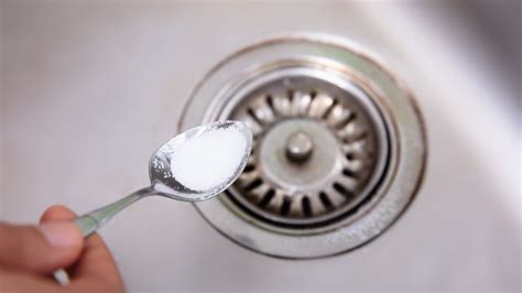 Is It Safe to Use Baking Soda Drain Cleaner - Construction How