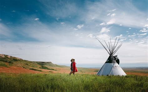 Whats The Media Plan Alberta Tourism Digs Deep Into Digital Media