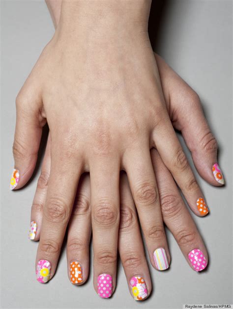 Nail Art Stickers: The Dos And Don'ts Of Application | HuffPost Life