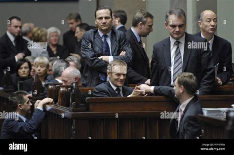 24 11 2007 Warsaw Poland Pictured Radoslaw Sikorski Donald Tusk