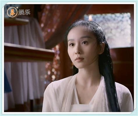 《醉玲珑》刘诗诗以身犯险被困囚牢，陈伟霆外援卿尘