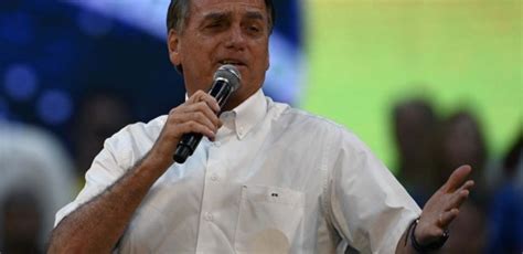 CHEGADA DE BOLSONARO AO BRASIL Saiba DATA e HORÁRIO da volta de Jair