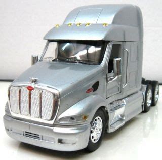 New Ray Peterbilt Semi Sleeper Rig Silver On Popscreen