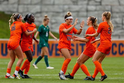 Syracuse Womens Soccer Gets Back On Track Against Miami