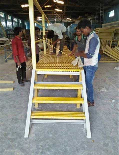 Frp Grating Staircase At Rs Square Meter Frp Gratings In