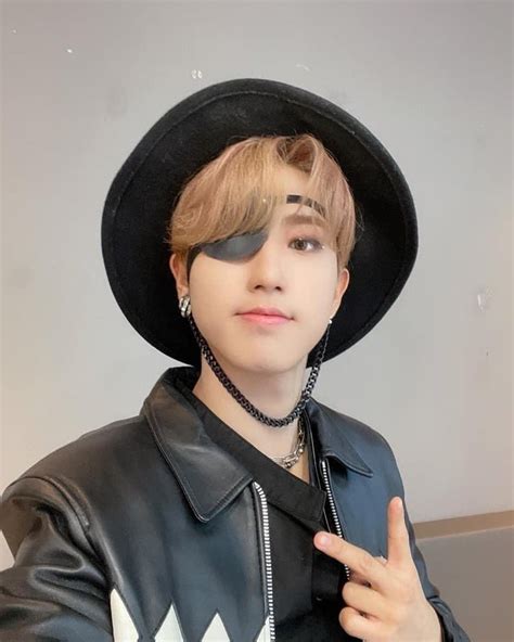 Han Jisung Wiki Crossover Universe Amino