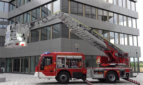 Le Dla K M L At N B Freiwillige Feuerwehr