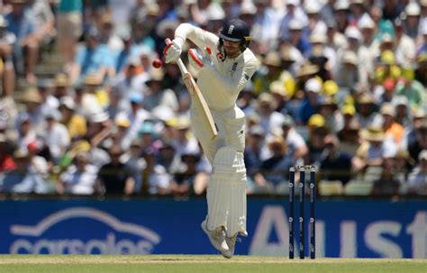 Ashes 2017 Cricket Dawid Malan Hits Century As England Post 3054 In