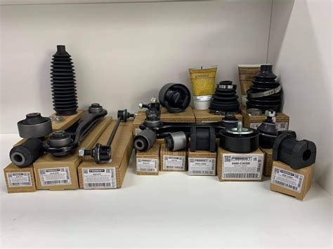 PIT Auto Center - #DelicaD5 #OutlanderCV5W автомашинд...