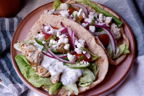 Greek Chicken Pita Sandwiches Food By The Gram