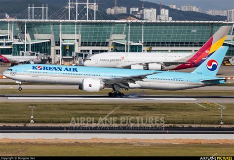 HL8346 Korean Air Boeing 777 300ER At Seoul Incheon Photo ID