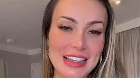 Ex De Andressa Urach Mostra O Filho E Diz Por Que O Tirou Da Escola