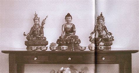 Setting Up And Maintaining A Basic Tibetan Altar