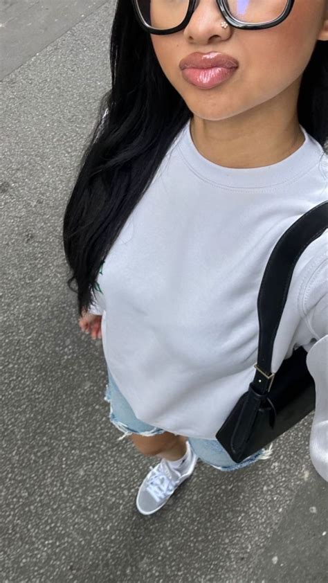 Pin by on 𝐅𝐢𝐭 𝐢𝐧𝐬𝐩𝐨 Cute everyday outfits Cute outfits Lookbook