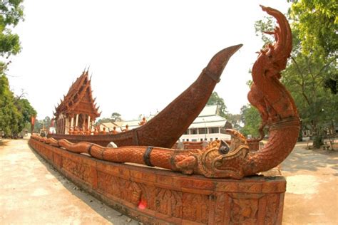 Wat Ban Na Muang Ubon Ratchathani Free Stock Photo Public Domain