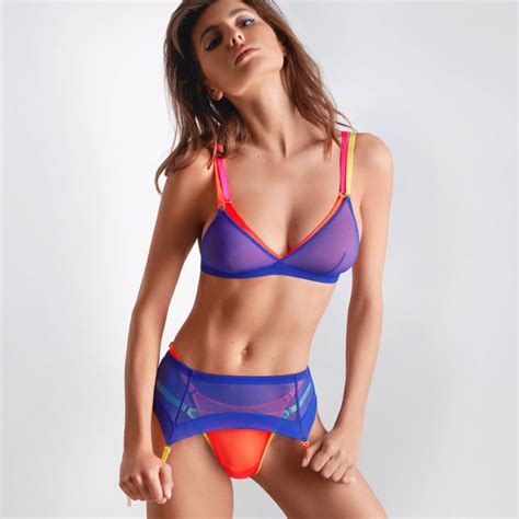 Maison Close ensemble lingerie 10 pièces Corps à Corps Néon Bleu Or