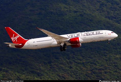 G Vooh Virgin Atlantic Boeing Dreamliner Photo By Henry Chow Id