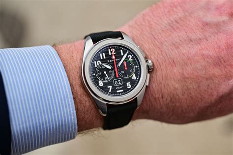 Neue Uhr Zenith Pilot Big Date Flyback