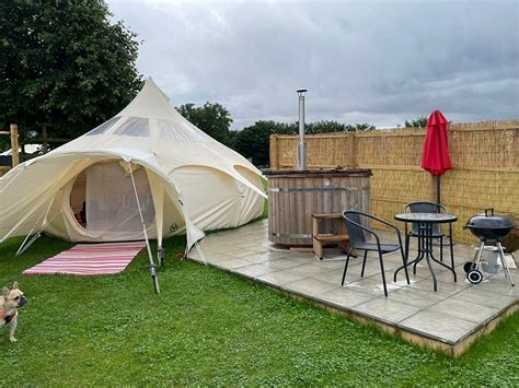 Wold Meadow Yurts Wold Newton Inglaterra 7 Fotos E Avaliações