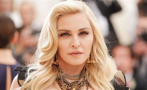 La Reina Del Pop Cumple A Os Y Te Dejamos Una Lista Con Sus Mejores