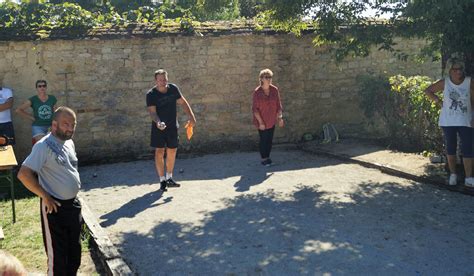 Augerans loisirs Le concours de pétanque attire plus de participants