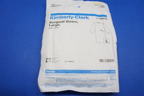 Kimberly Clark 90018 Surgical Gown Large