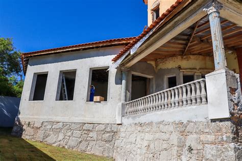 Entrada do Castelo Zenker em Ferraz ganha novo visual Diário de Suzano