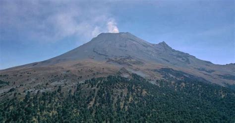 Noticias Teziutlan Informa Registra Popocat Petl Actividad Menor En