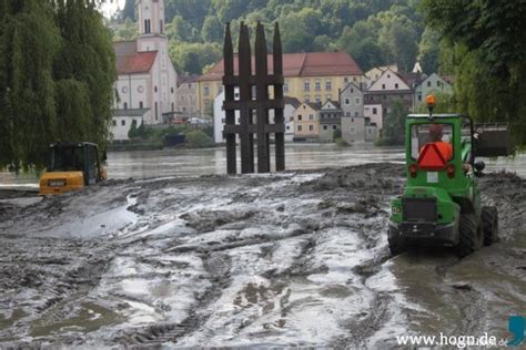 Mit Der Feuerwehr Ins Passauer Hochwassergebiet Fotos Da Hogn