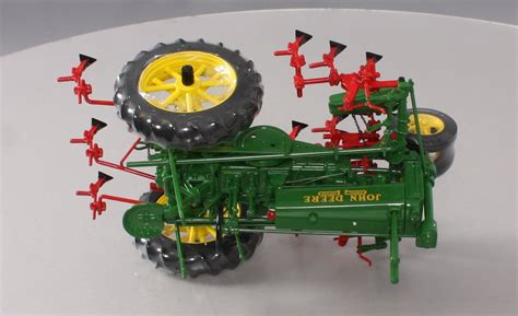 Ertl 5633 Die-Cast 1/16 Scale Precision Classics "The Model A Tractor w/290 Seri 36881056331 | eBay