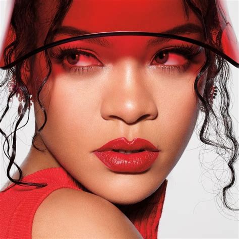 UpdateCharts on Twitter Rihanna agora é a artista musical mais rica