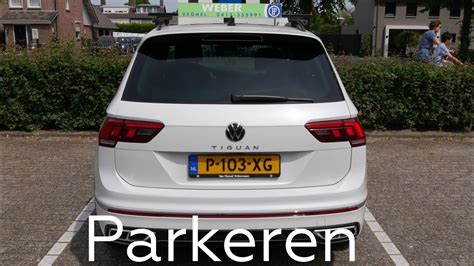 Vooruit In Een Parkeervak Parkeren Youtube