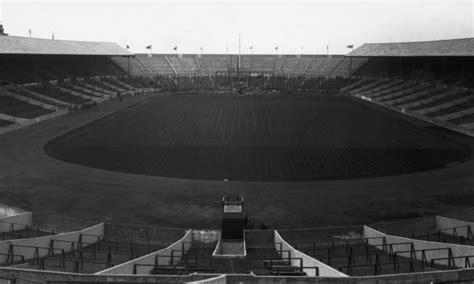 Famous football stadiums then and now: How Hampden Park, Old Trafford, Anfield and Stamford ...