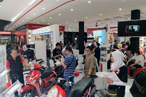 Foto Ragam Promo Menarik Wahana Honda Di Jakarta Fair