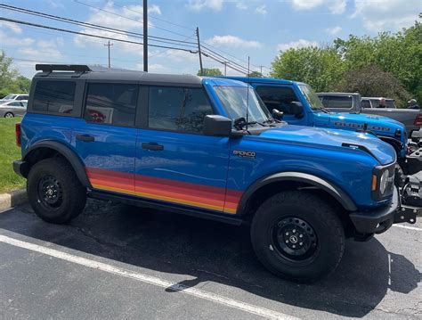 Retro Sunset Stripes On My Black Diamond Bronco6g 2021 Ford Bronco