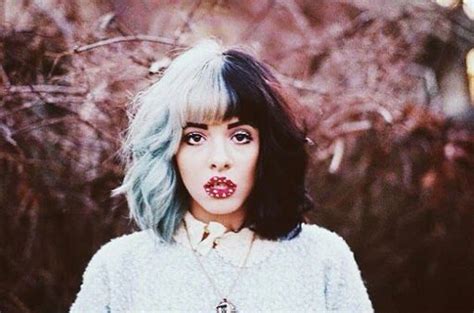 12 Curiosidades Sobre Melanie Martinez Famosas Amino