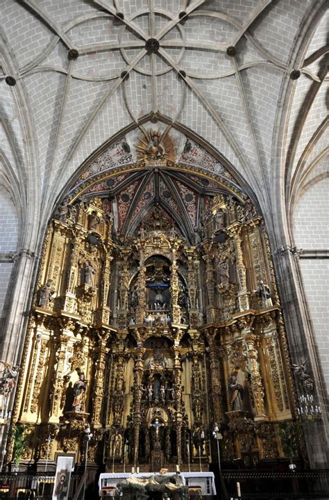 Iglesia De La Virgen De La Candelaria En Fuente Del Maestre A Mayor