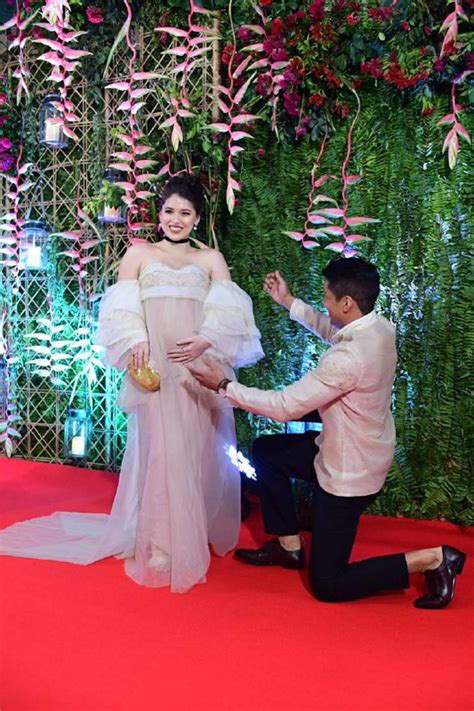 LOOK Kylie Padilla And Aljur Abrenica Are Adorable On The ABS CBN Ball