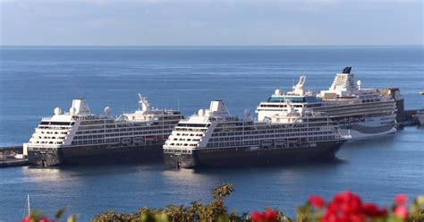 Clube De Entusiastas De Navios In Dito Encontro De G Meos Da Azamara