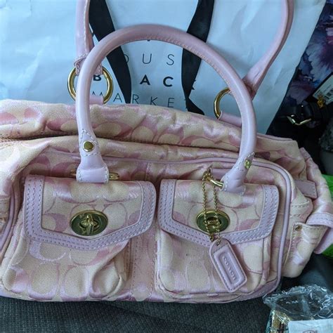 Pink Coach Bag In Pretty Bags Bags Fashion Bags