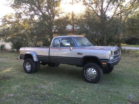 1993 Dodge Ram W350 Cummins Turbo Diesel 5 Speed 4x4 First Generation