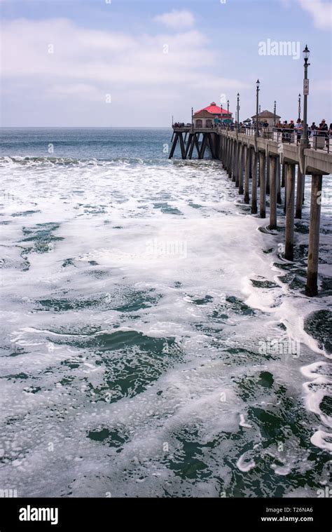 Huntington Beach Boardwalk Hi Res Stock Photography And Images Alamy