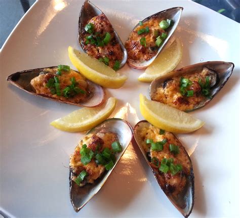 How To Make Japanese Baked Mussels With Dynamite Sauce Recipe Https